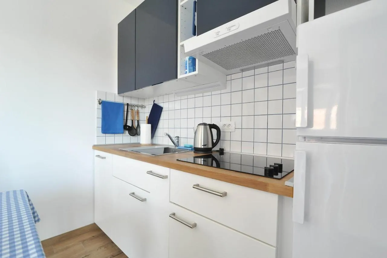Apartment Apartmani Rebecca Vir